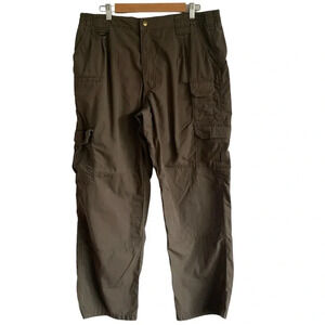 5.11 Tactical Series Cargo Pants Men 38x30 Olive Green Ripstop
Duty Combat